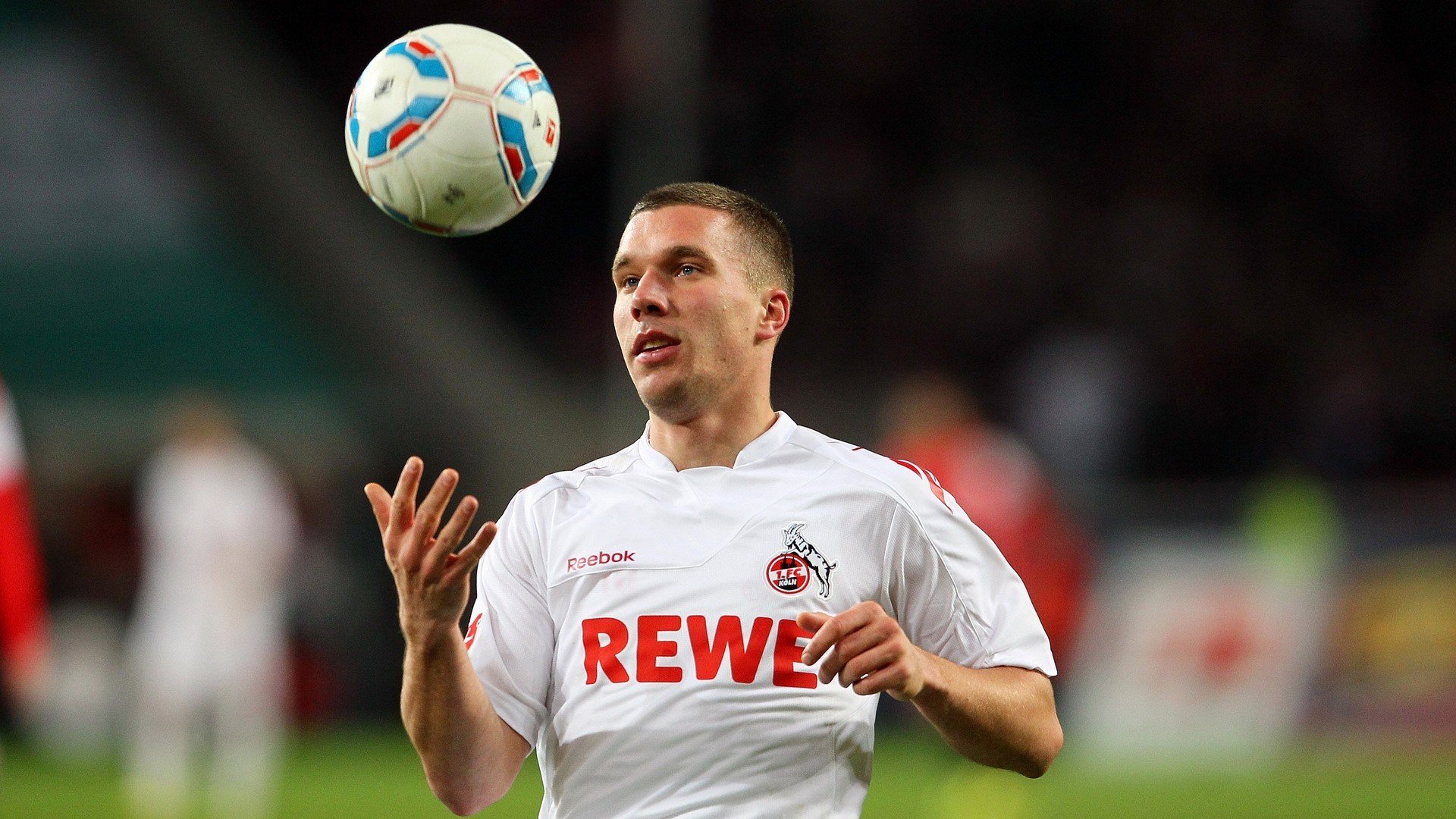 明日大奖赛焦点战！马德里竞技迎战罗马，绝杀或上演